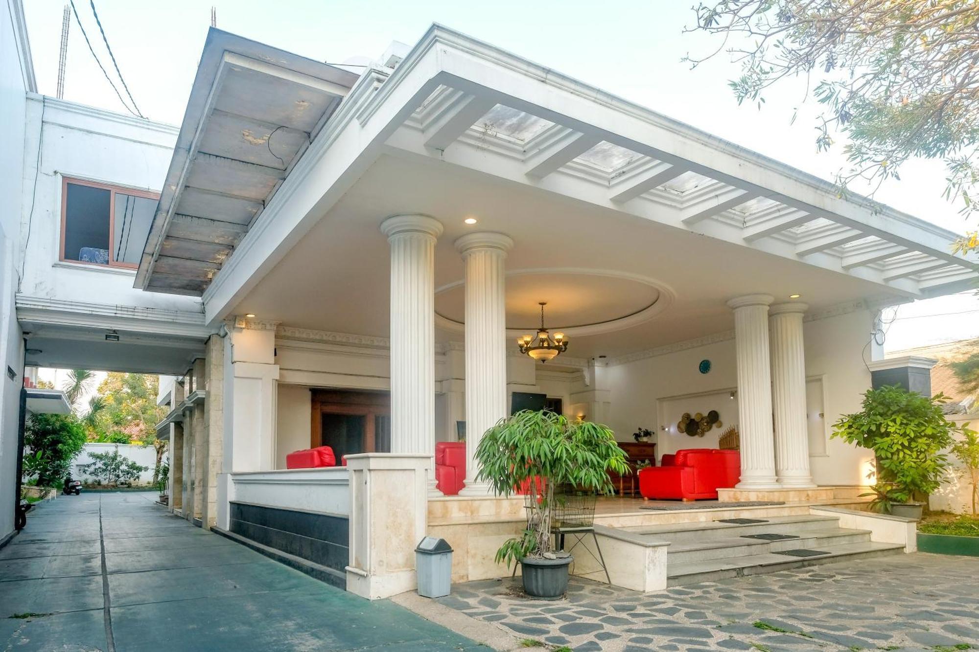 Urbanview Omah Pari Boutique Hotel Yogyakarta Exterior photo